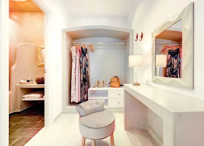 Emerald Collection Suites Karterados 