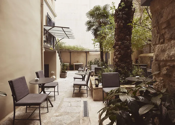 Bohemian Suites Athens - Maison Hotel Adults Only