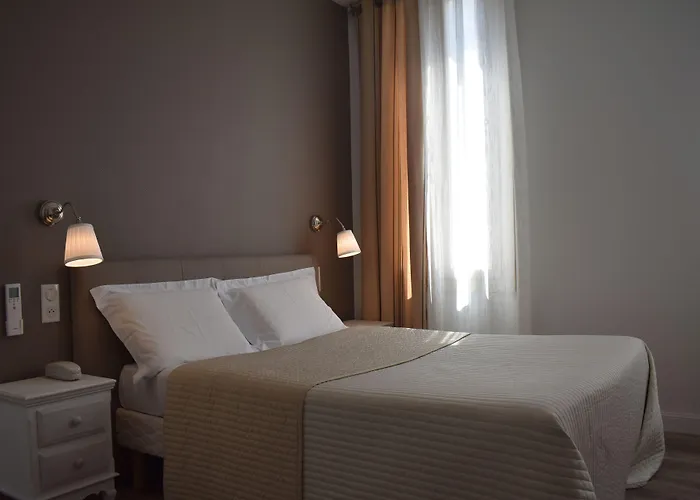 Hotel Henri IV Tarbes