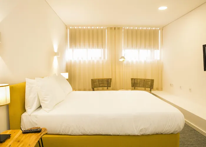 BO - Álvares Cabral GuestHouse OOporto