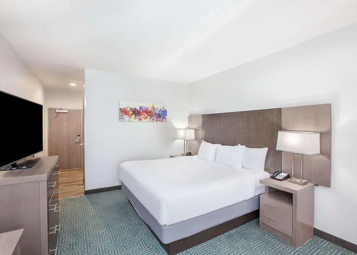 La Quinta By Wyndham Dallas Duncanville