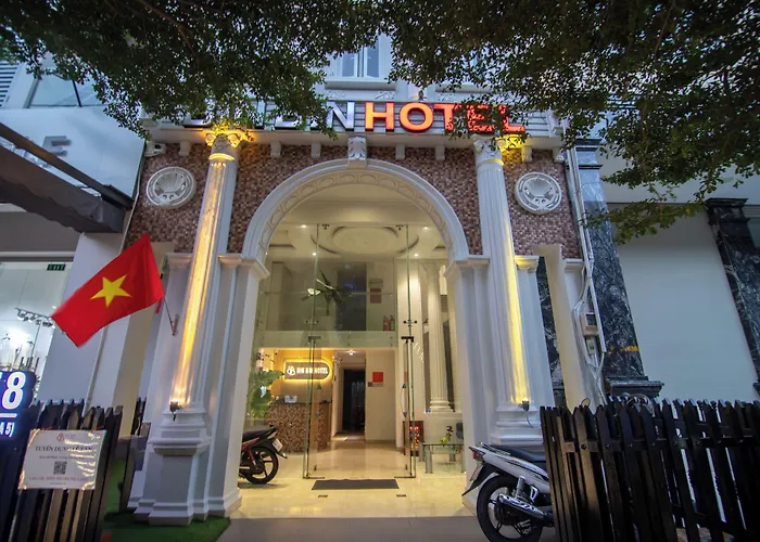 Bin Bin Hotel 3 - Near Sc Vivo City D7 Ho Chi Minh City