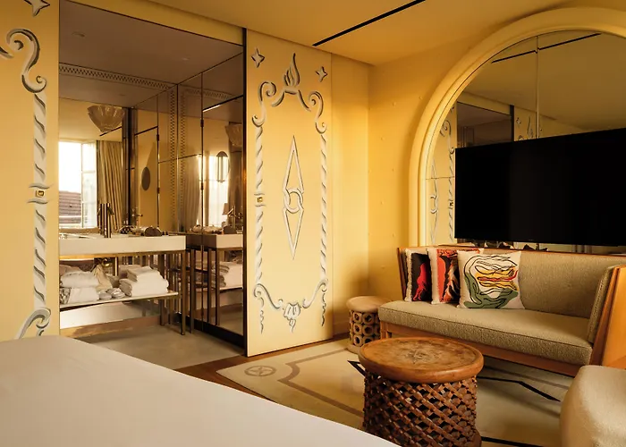 9Confidentiel Hotel Paris