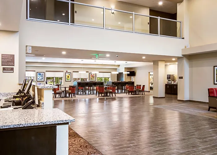 Comfort Suites Wooster Near University Campus