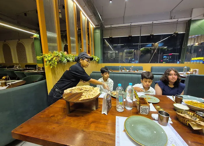 Hotel Dhd Deluxe - New Delhi Railway Station