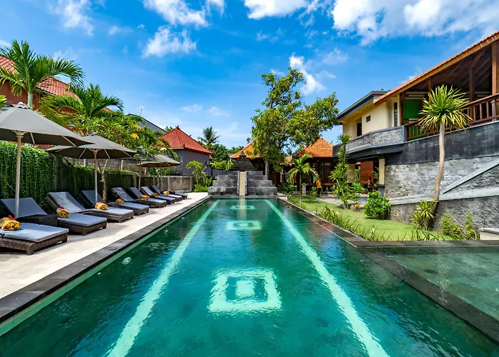 Bale Gede Nusa Lembongan