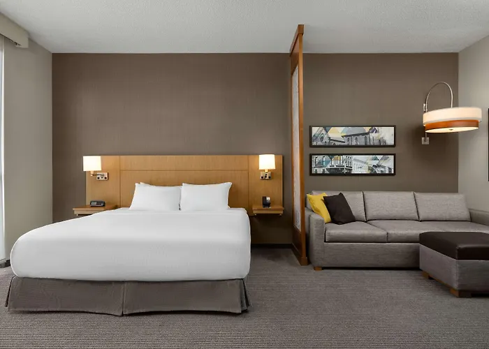 Hyatt Place Iowa City Downtown