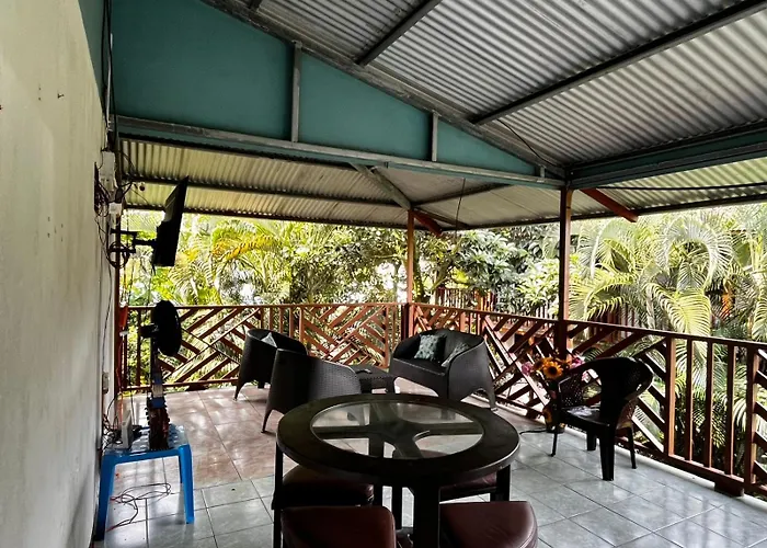 Casa Caribe Bed & Breakfast Tortuguero