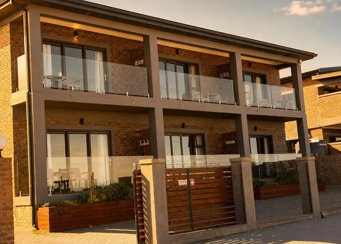 White Sands Self-Catering Units Wilderness