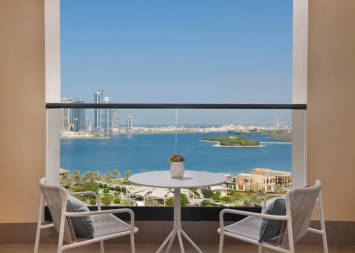 Doubletree By Hilton Sharjah Waterfront Hotel And Residences