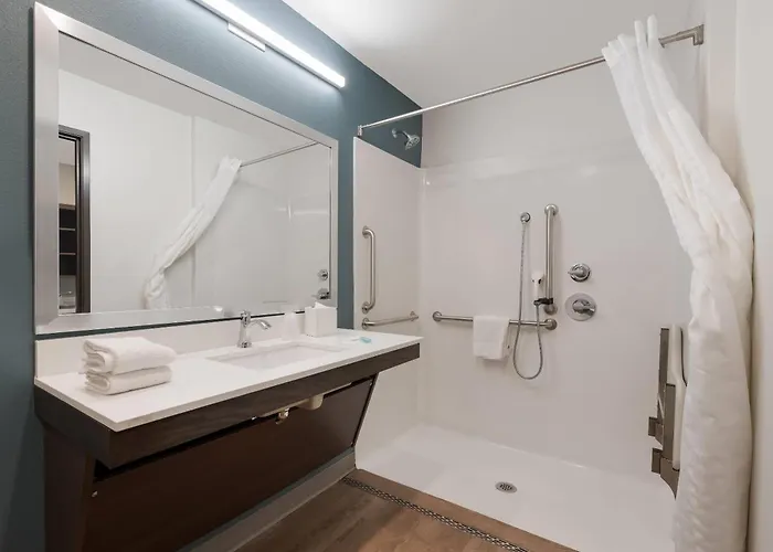 Woodspring Suites Phoenix-Deer Valley