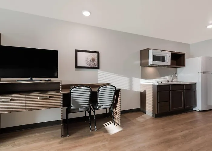 Woodspring Suites Phoenix-Deer Valley