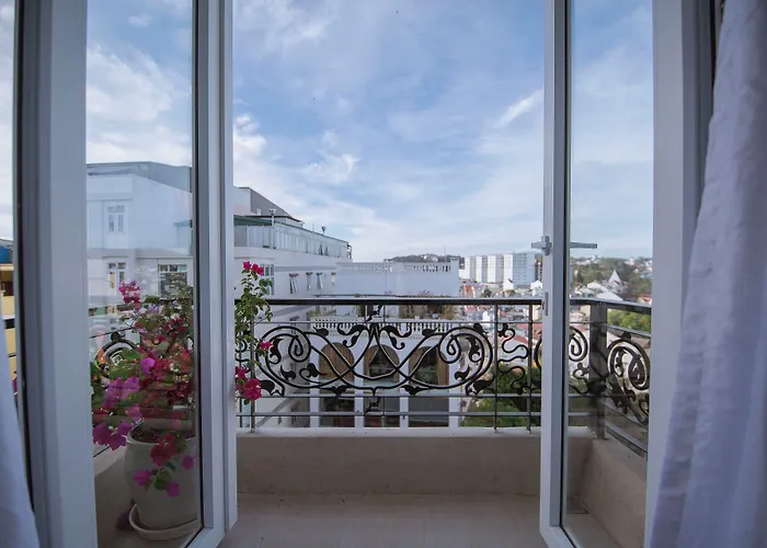 Hotel Du Lys Da Lat