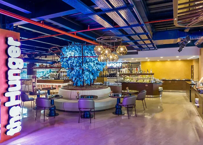 Crowne Plaza - Istanbul Tuzla Viaport Marina by IHG Otel