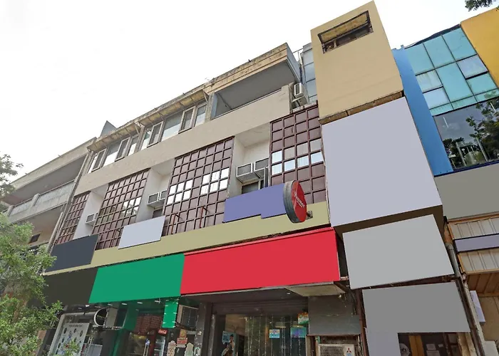 Oyo 84596 Hotel North Campus New Delhi