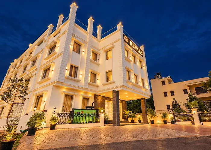 Revaas Lake View Boutique Stay Udaipur