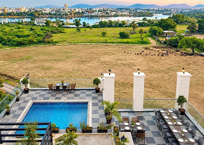 Revaas Lake View Boutique Stay Udaipur