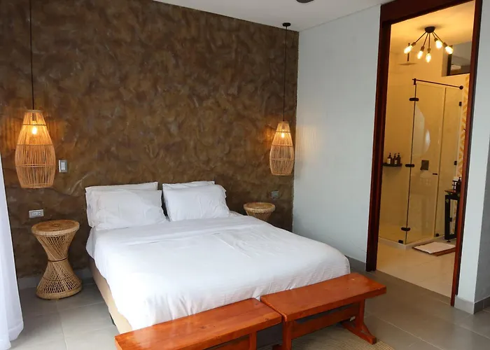 Santuario Luxury Eco Hotel Villeta