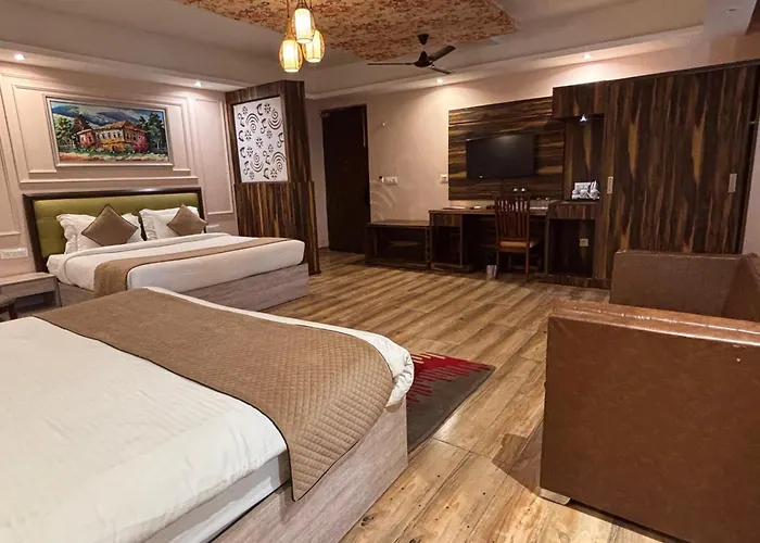 Peaks And Pines Resort Lansdowne