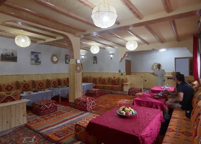 Amazigh Family Riad Imlil 