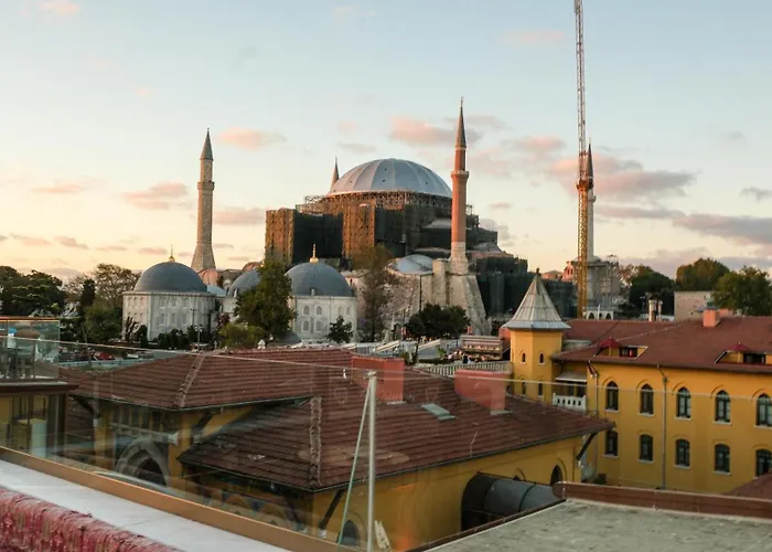 By Kinyas Hotel Istambul