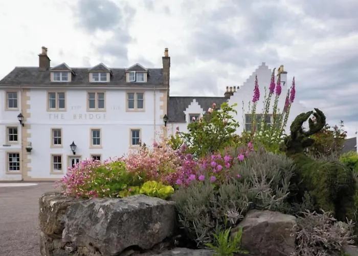 The Bridge Helmsdale Hotel