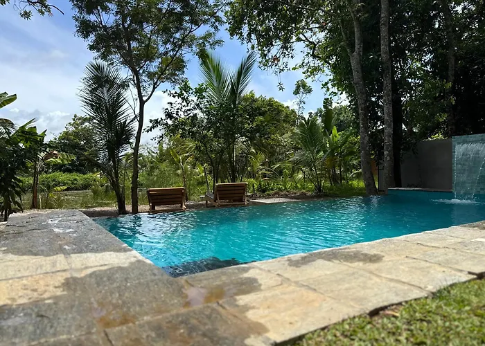 Jungle Fence Bed & Breakfast Bentota