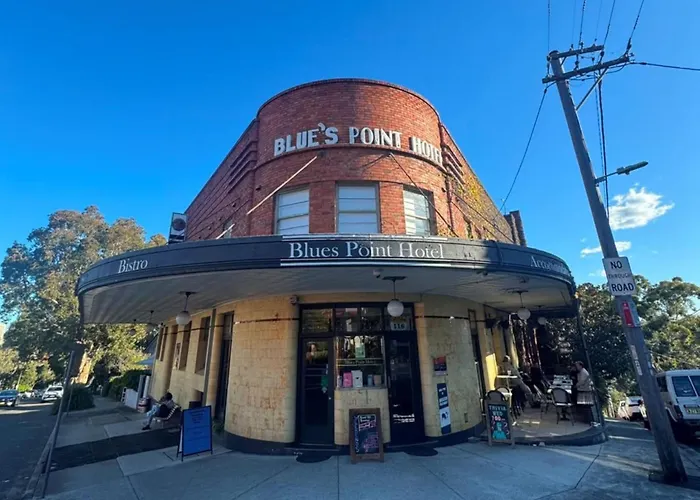 Blues Point Hotel Sidney