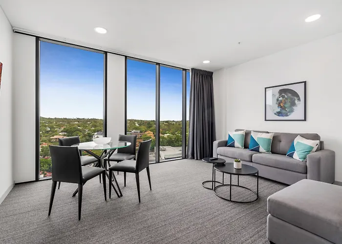 Essence Suites Taringa Brisbane