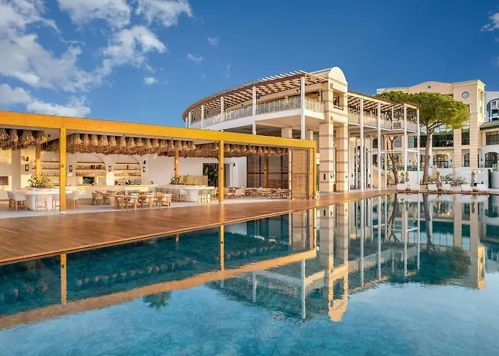 Hotel Rixos Park Belek - The Land Of Legends Access