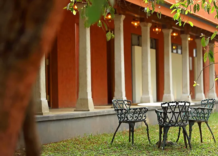 Baymaas Lakehouse Kochi