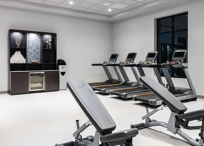 Fairfield Inn & Suites By Marriott Boston Waltham