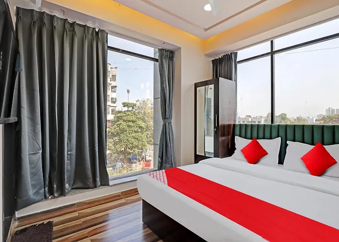 Hotel O La Quinta Surat