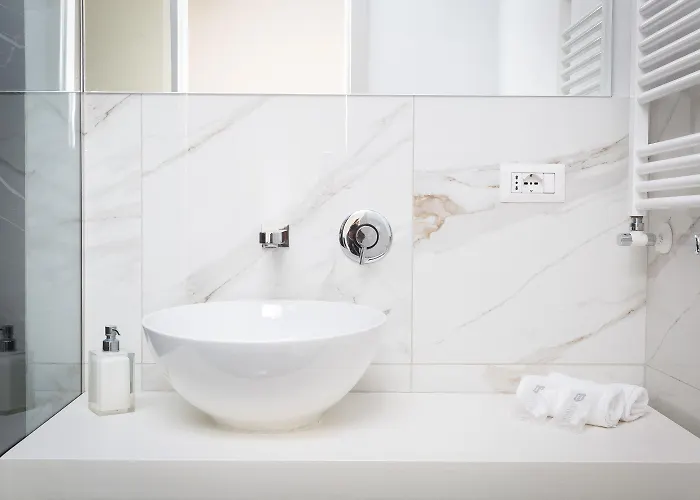 Tritone 125 Suite Roma