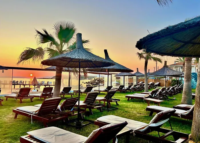 Anda Beach Bistro & Rooms Cunda