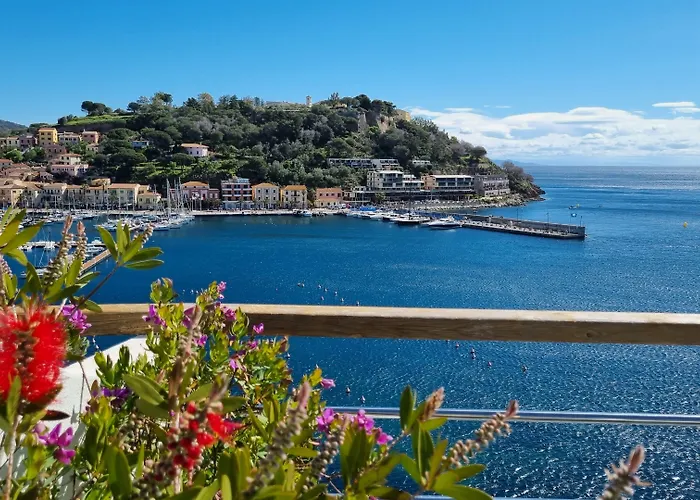 Hotel Plaza Porto Azzurro