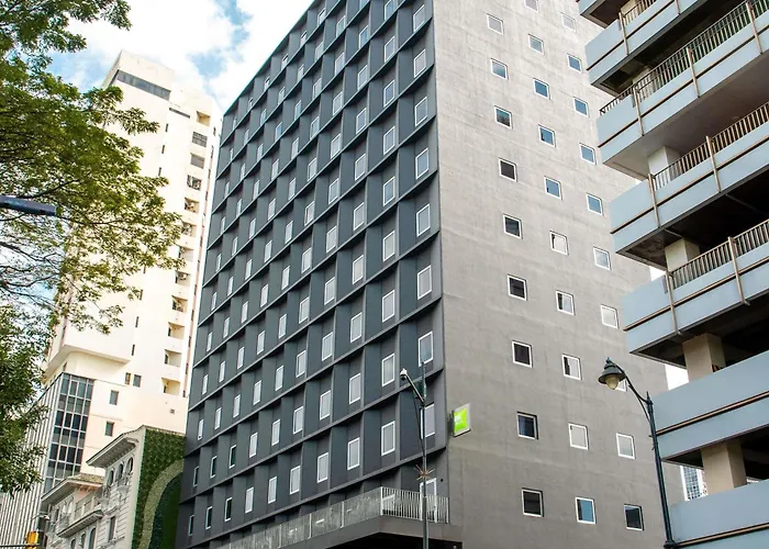 Ibis Styles El Malecon Guayaquil Hotel