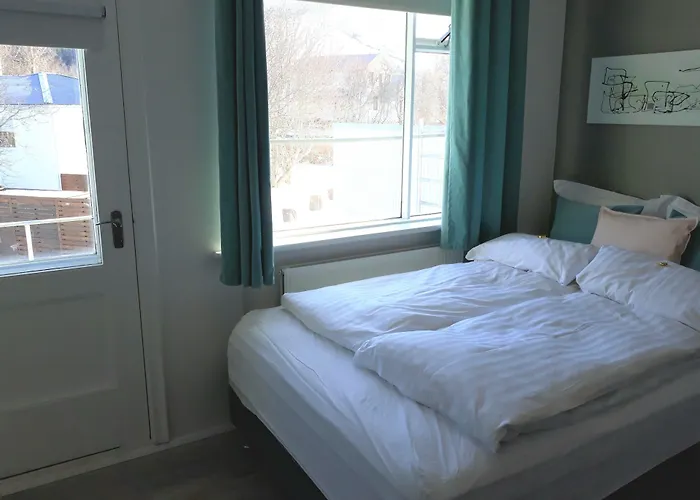 Post-Plaza Guesthouse Husavik