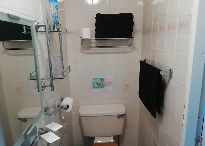 Bed and Breakfast The Shining Diamond Blackpool