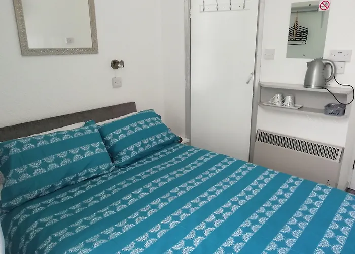 Bed and Breakfast The Shining Diamond Blackpool