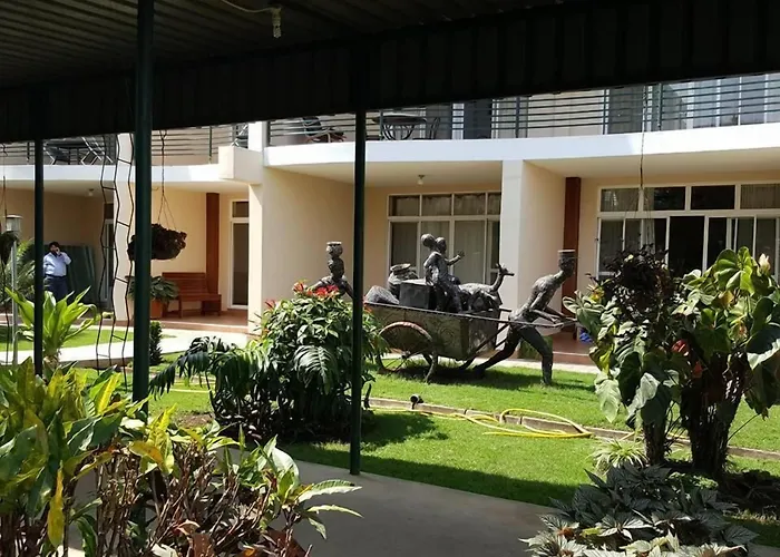 Ryan'S Bay Hotel Mwanza