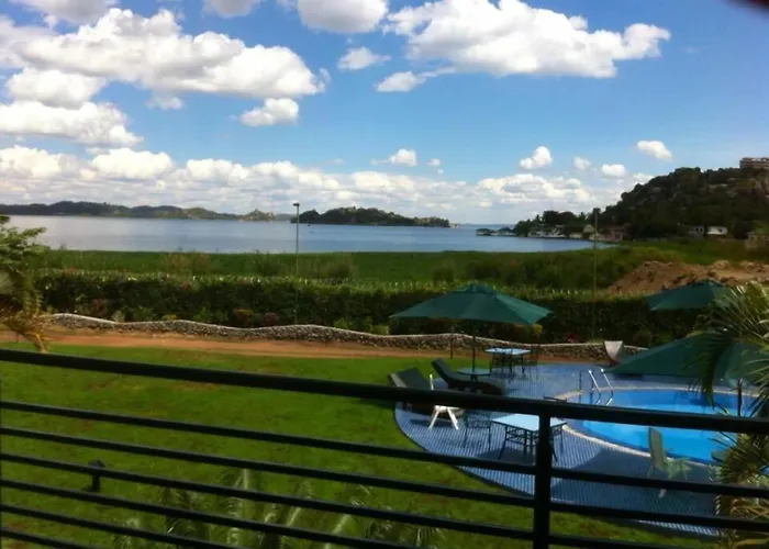 Ryan'S Bay Hotel Mwanza