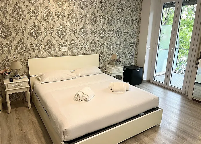 A Quattro Passi Da Otel Roma