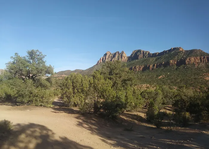 Zion'S Most Wanted Hotel Hildale