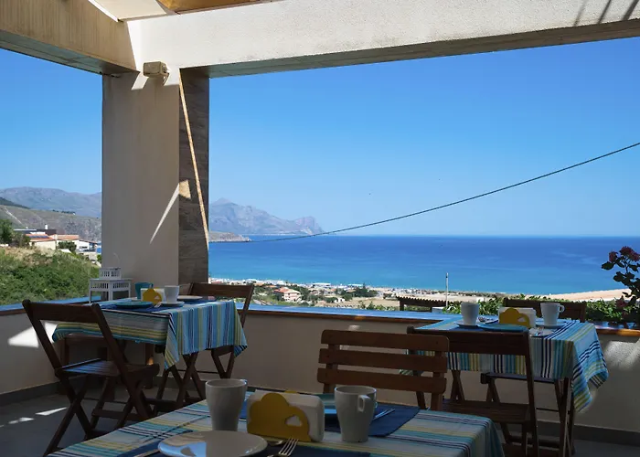 Casa Azul Bed & Breakfast Castellammare del Golfo