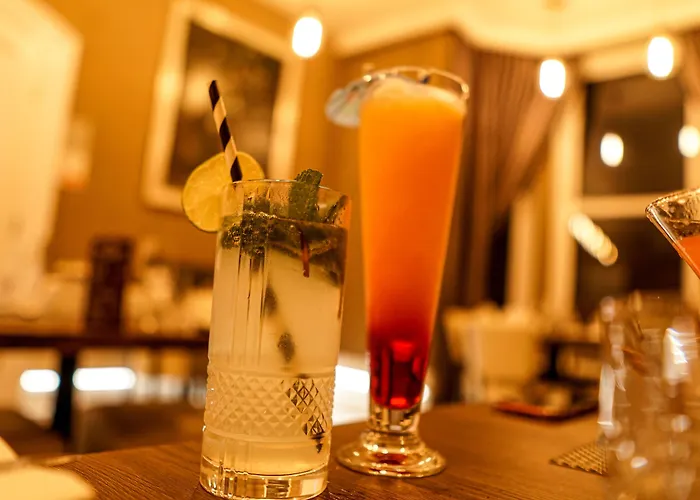Halvard Hotel Douglas