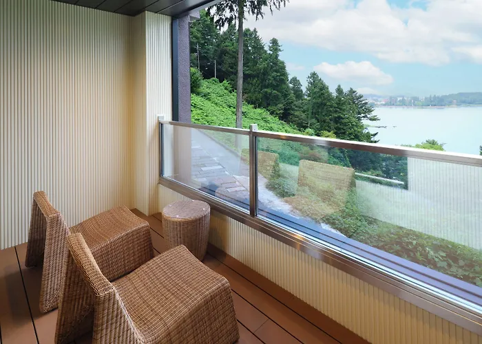 Rakuyu Hotel Fujikawaguchiko