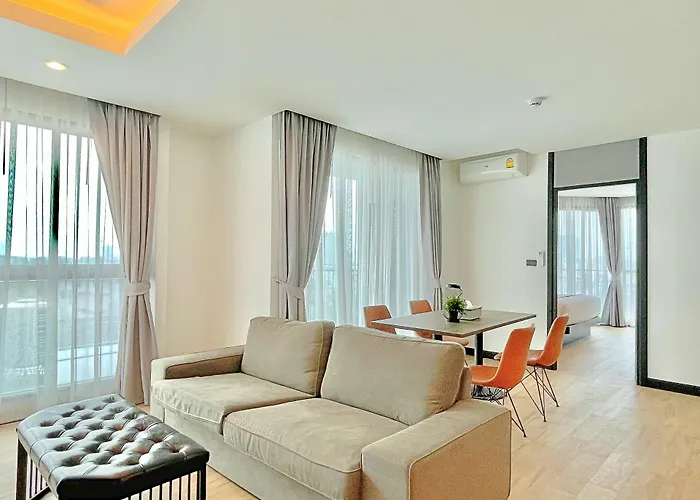 Chezzotel Pattaya