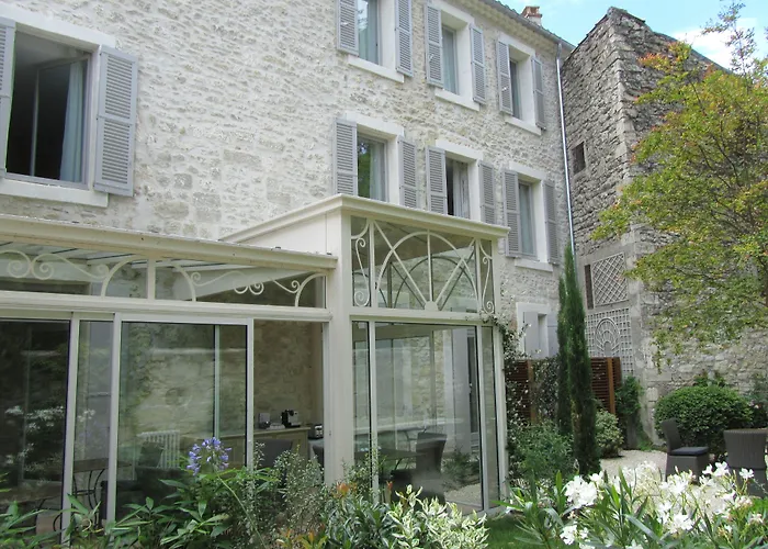 N°15 Les Confidences - Chambres D'Hotes Avignon