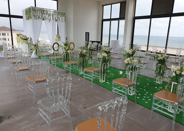 Sierra Palms Resort Freetown